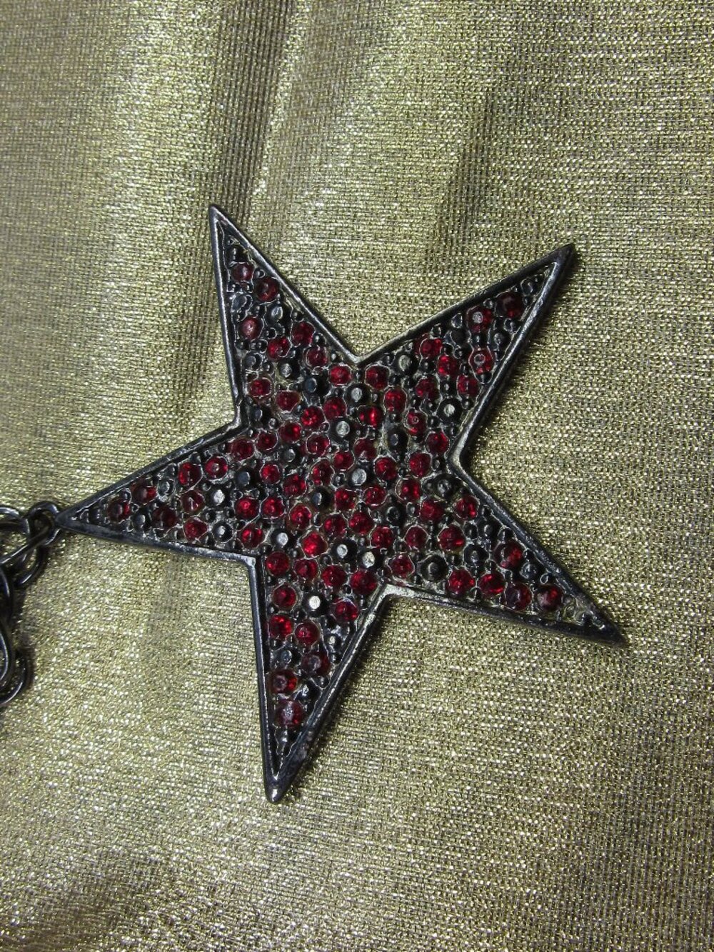 Unisex - Gothic Shimmering Star with Red CZ's Pendant Necklace